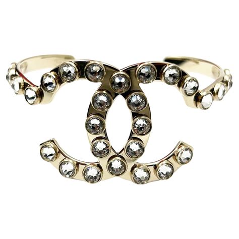 bracciale perle chanel|Bracciali CHANEL da Donna .